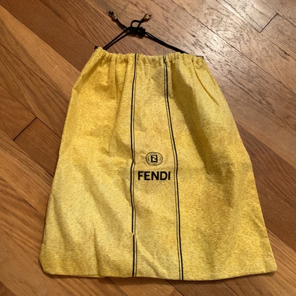 Fendi Dustbag pouch bag Excellent condition - Picture 2 of 6